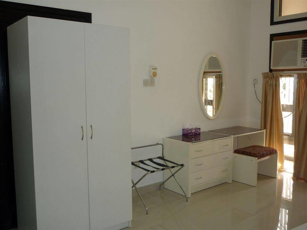Qurum Beach Hotel Masqat Buitenkant foto