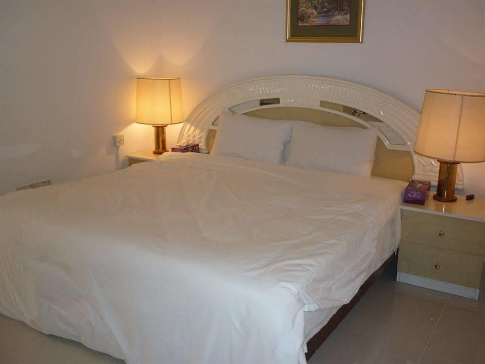 Qurum Beach Hotel Masqat Buitenkant foto