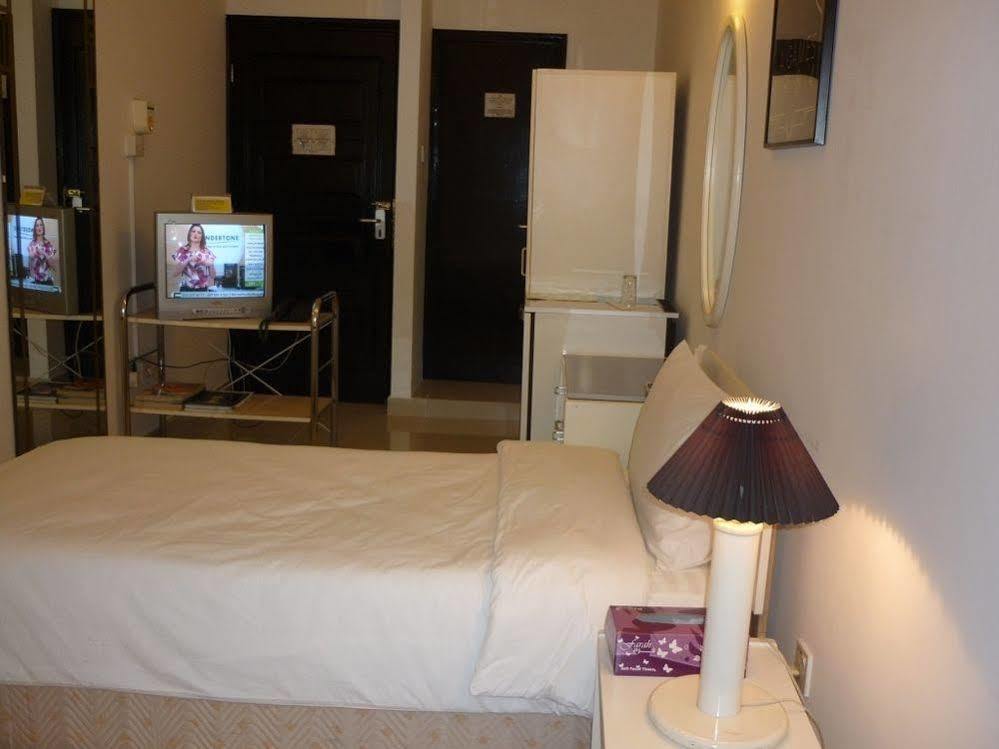 Qurum Beach Hotel Masqat Buitenkant foto